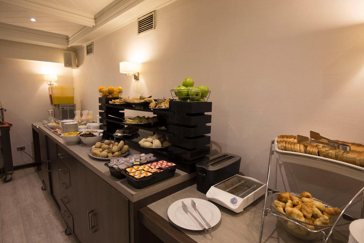 Plaza El Bosque San Sebastian Otel Santiago Dış mekan fotoğraf